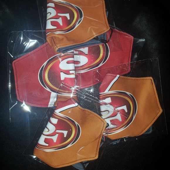 ❤New SF 49ers Face Mask - Picture 7 of 7